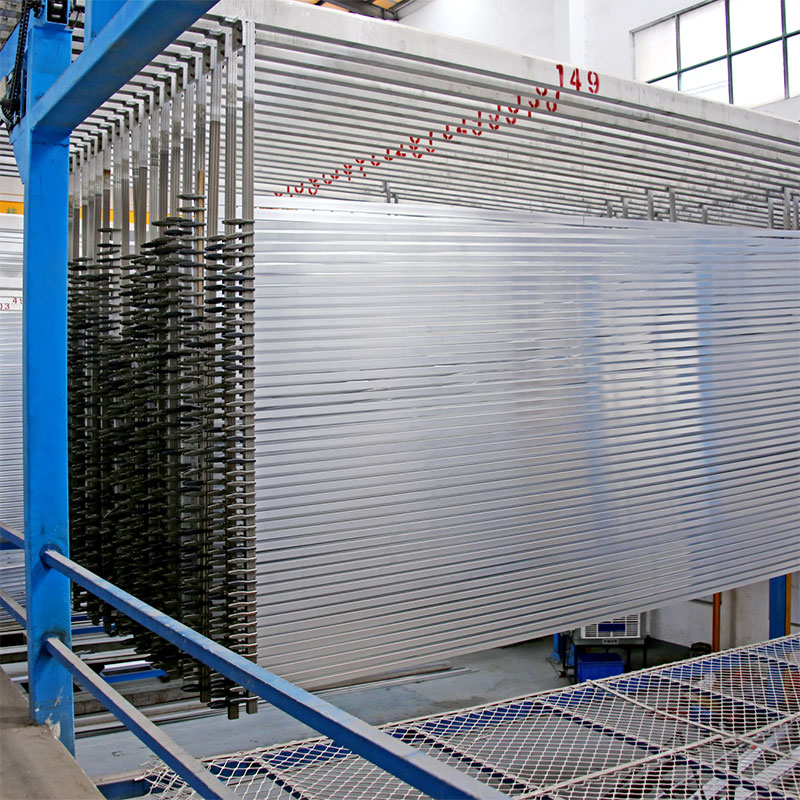 氧化、電泳生產(chǎn)線